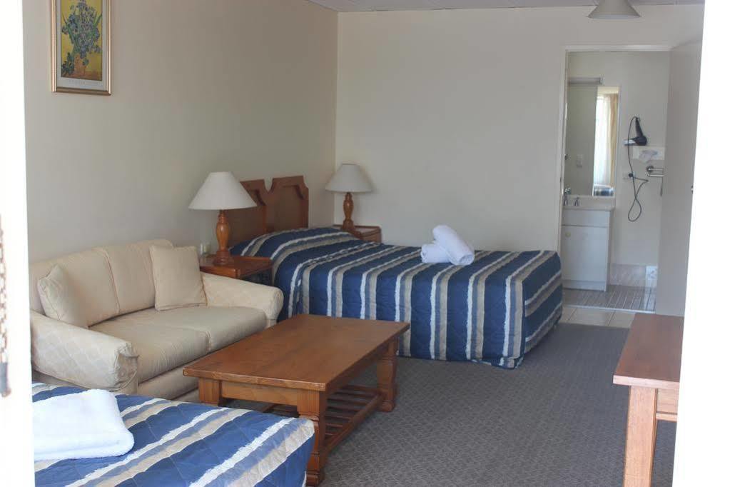 Cooks Endeavour Motor Inn Tweed Heads Exterior foto